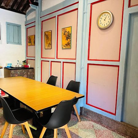 Xinqin B&B - City Area Цзіньчен Екстер'єр фото