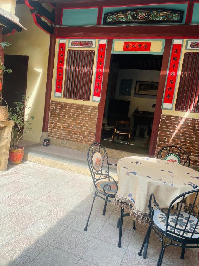 Xinqin B&B - City Area Цзіньчен Екстер'єр фото
